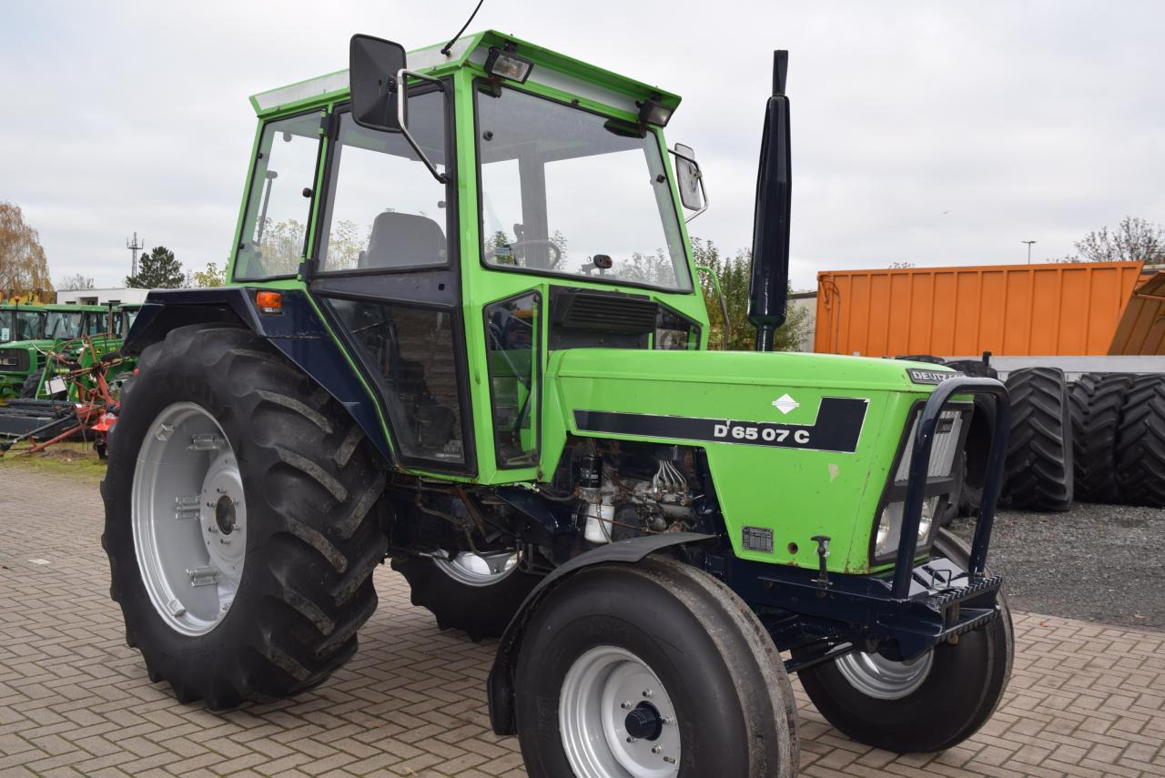 Deutz-Fahr D6507C - Tractor: foto 3 Deutz-Fahr D6507C - Tractor: foto 3