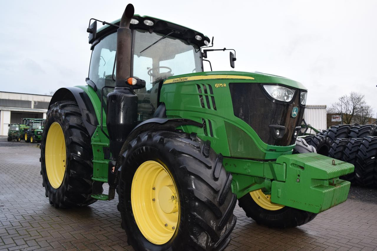 John Deere 6175 R - Tractor: foto 3 John Deere 6175 R - Tractor: foto 3