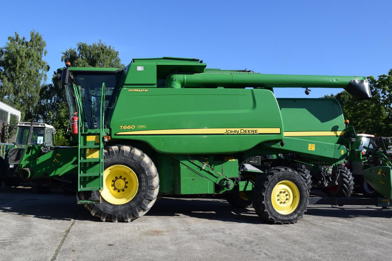 John Deere T 660 HM - Cosechadora de granos: foto 1 John Deere T 660 HM - Cosechadora de granos: foto 1