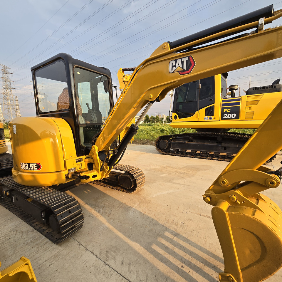 CATERPILLAR 303.5E2 - Miniexcavadora: foto 4 CATERPILLAR 303.5E2 - Miniexcavadora: foto 4