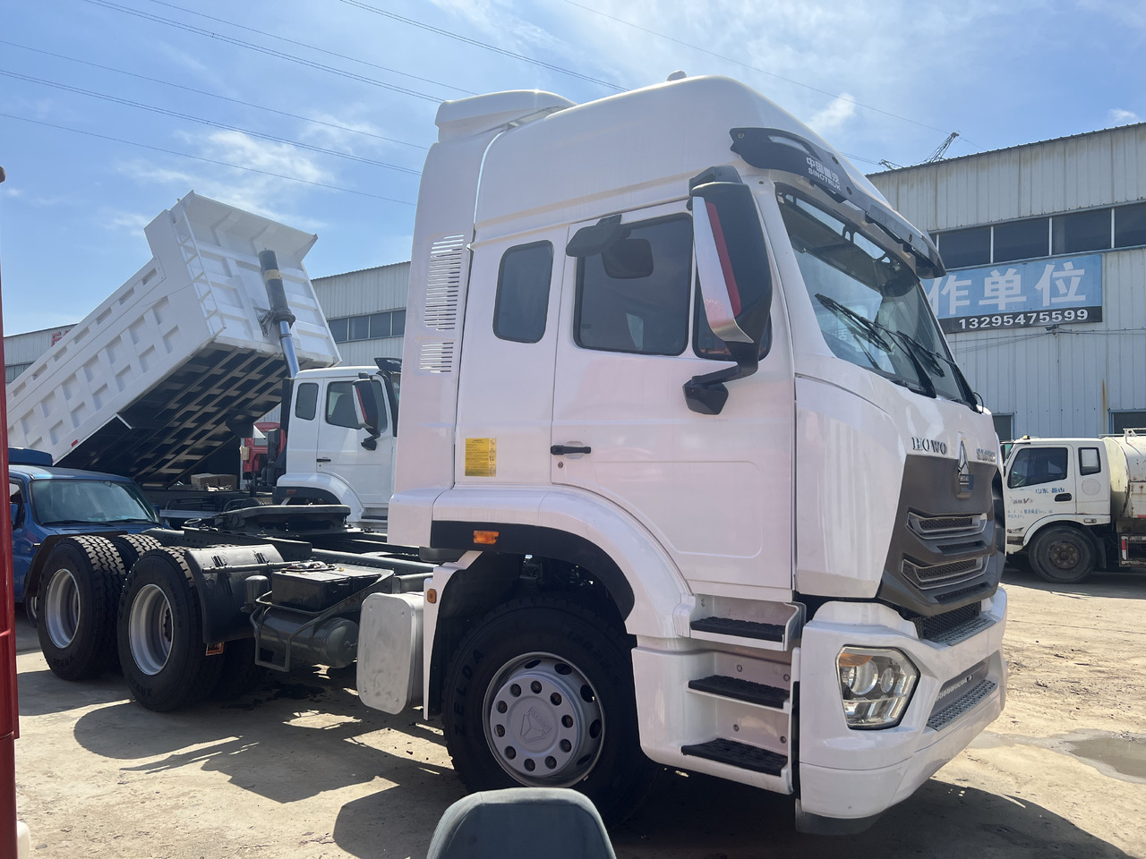 SINOTRUK HOWO trailer head - Cabeza tractora: foto 5 SINOTRUK HOWO trailer head - Cabeza tractora: foto 5