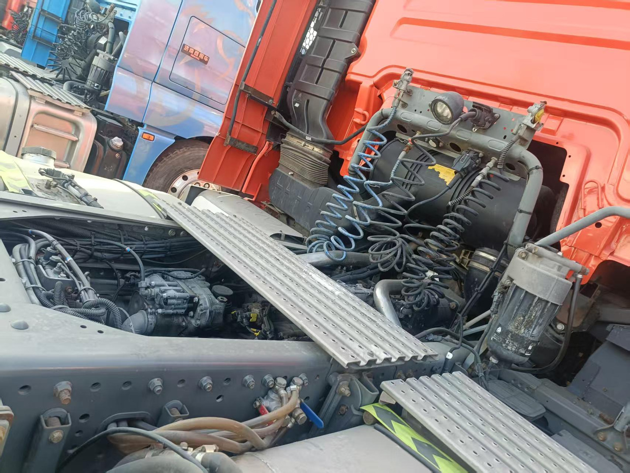 SITRAK Tractor unit - Cabeza tractora: foto 3 SITRAK Tractor unit - Cabeza tractora: foto 3