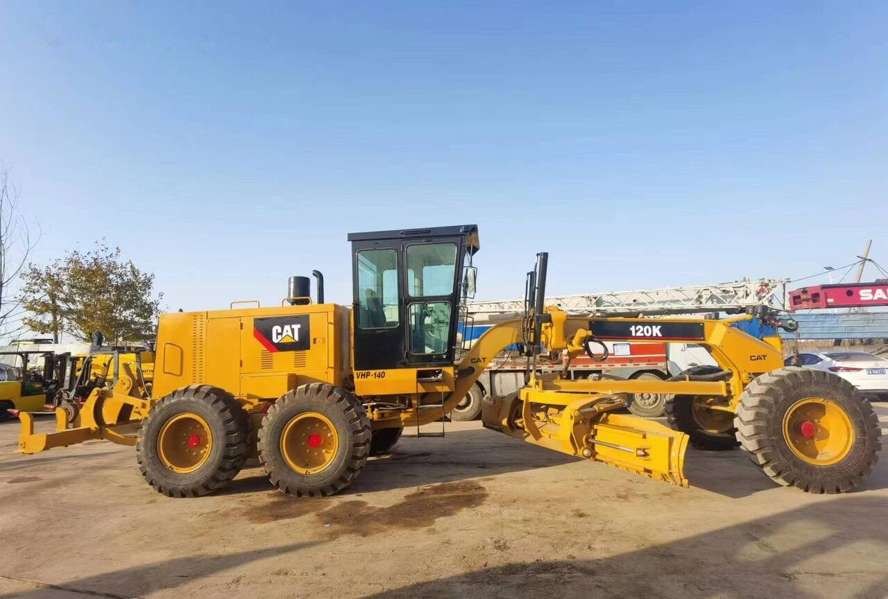 Grader Caterpillar 120K: foto 6