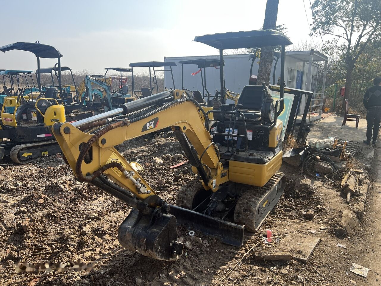 Caterpillar 301.5CR - Miniexcavadora: foto 3 Caterpillar 301.5CR - Miniexcavadora: foto 3
