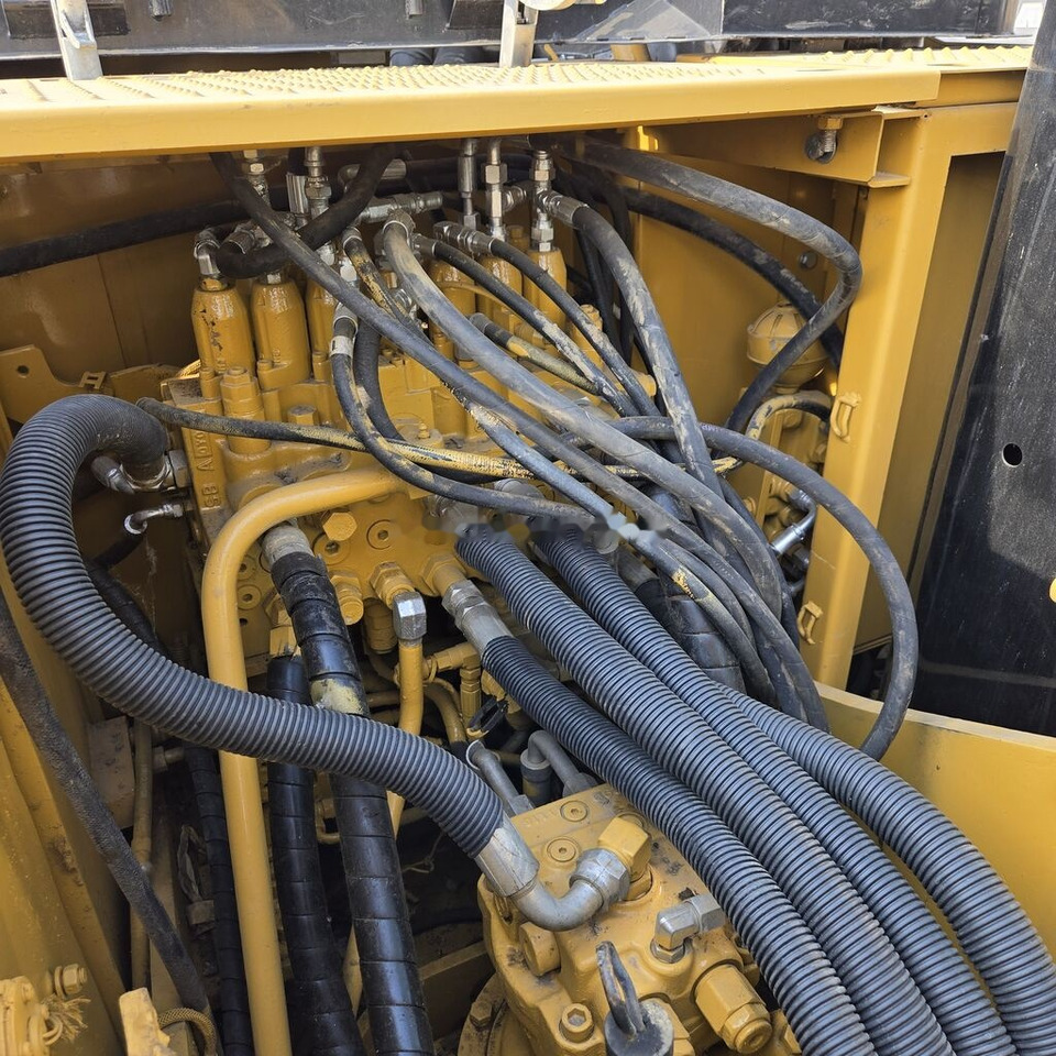 Leasing para Caterpillar 315D2 Caterpillar 315D2: foto 10