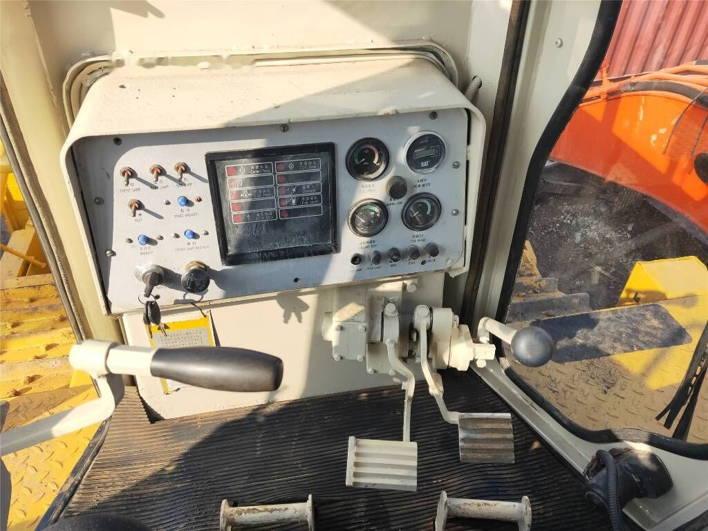 Caterpillar D 7 R - Bulldozer: foto 5 Caterpillar D 7 R - Bulldozer: foto 5