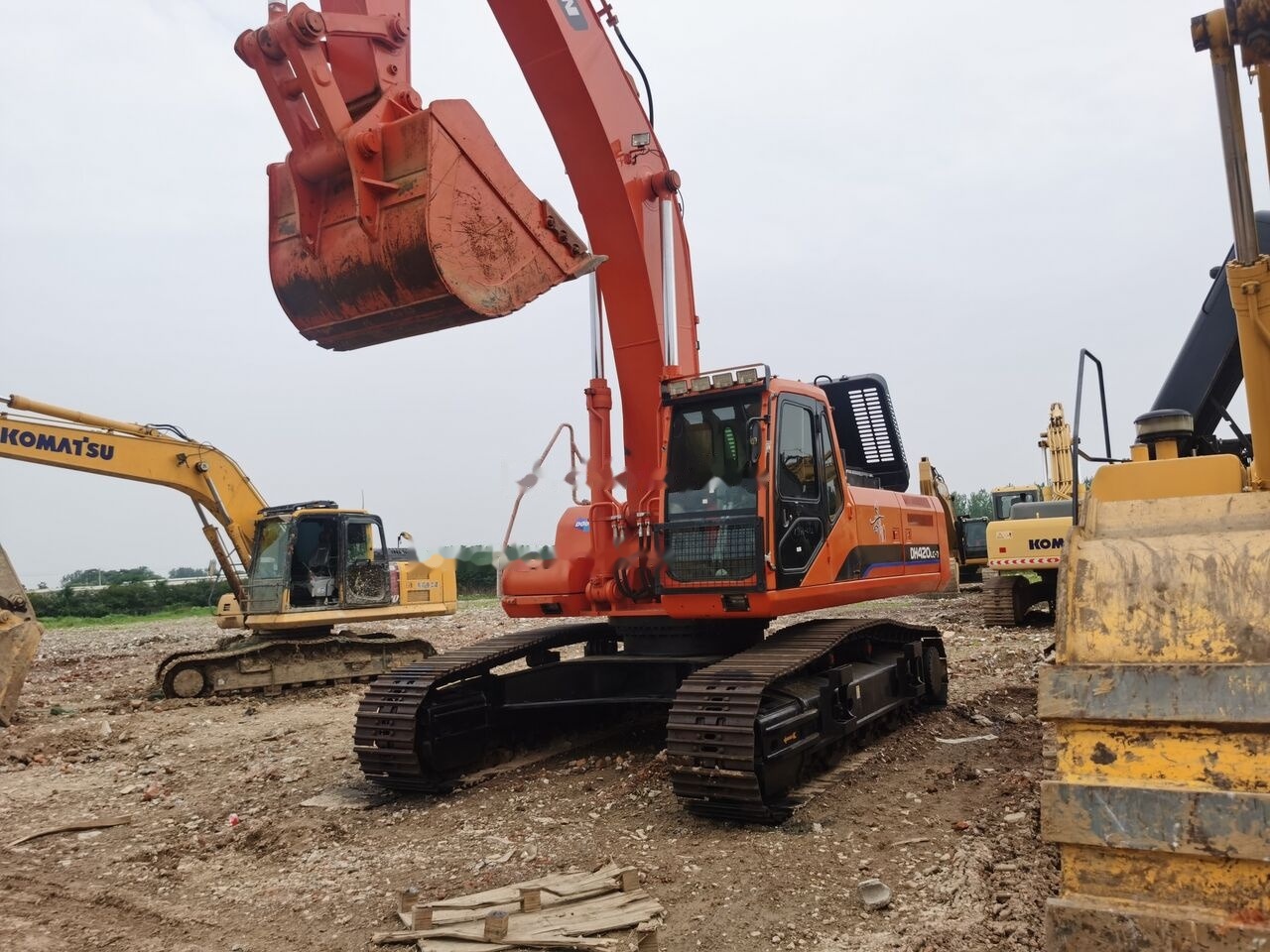 Excavadora de cadenas Doosan DH420-7: foto 6