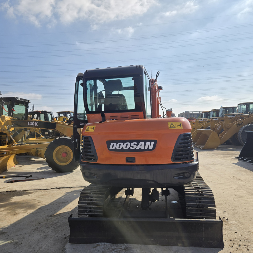 Doosan DX60 - Miniexcavadora: foto 5 Doosan DX60 - Miniexcavadora: foto 5