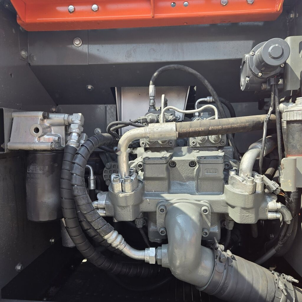 Hitachi ZX210 - Excavadora de cadenas: foto 4 Hitachi ZX210 - Excavadora de cadenas: foto 4