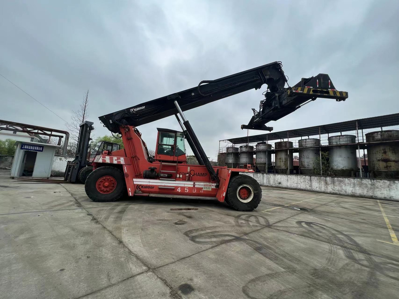 KALMAR - Reach stacker: foto 1 KALMAR - Reach stacker: foto 1