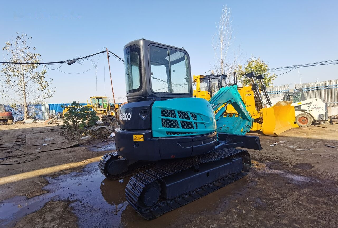 Kobelco SK55SR - Miniexcavadora: foto 1 Kobelco SK55SR - Miniexcavadora: foto 1