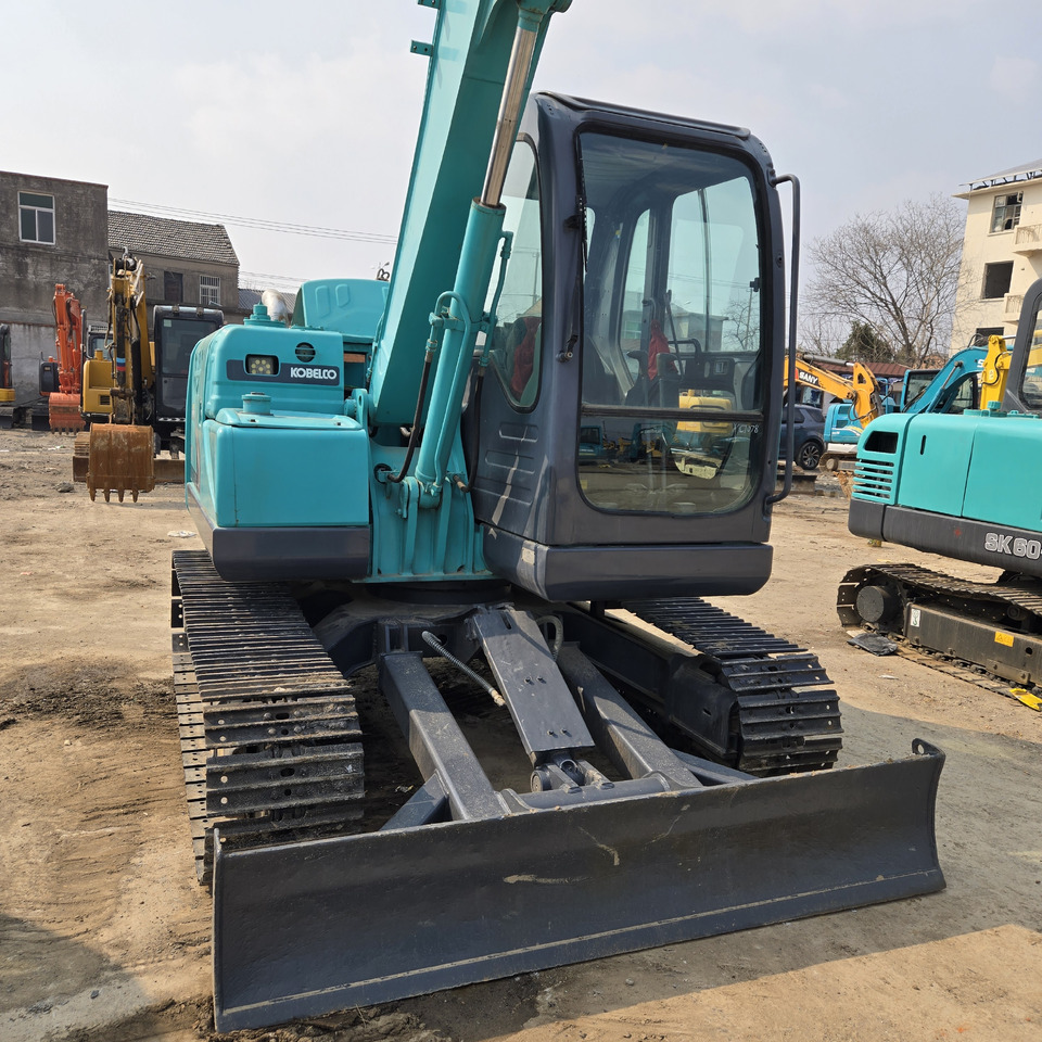 Kobelco SK75-8 - Miniexcavadora: foto 5 Kobelco SK75-8 - Miniexcavadora: foto 5