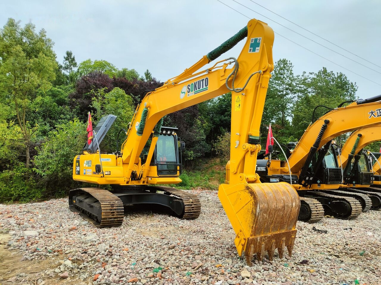 Komatsu PC240LC-8 - Excavadora de cadenas: foto 2 Komatsu PC240LC-8 - Excavadora de cadenas: foto 2