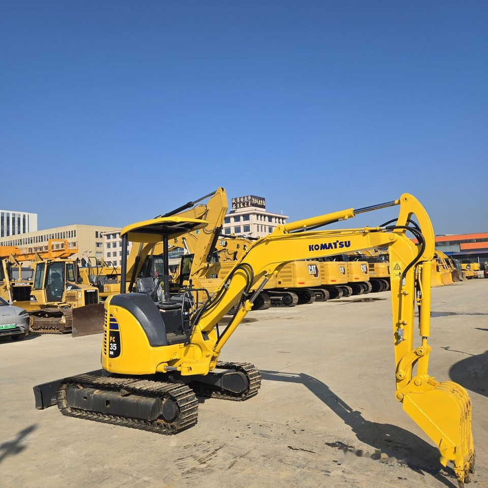 Komatsu PC35MR - Miniexcavadora: foto 1 Komatsu PC35MR - Miniexcavadora: foto 1