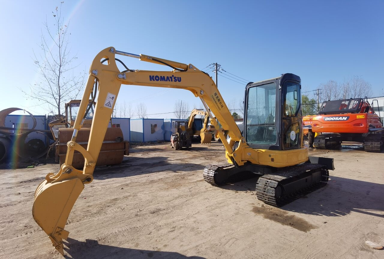 Komatsu PC40 - Miniexcavadora: foto 5 Komatsu PC40 - Miniexcavadora: foto 5