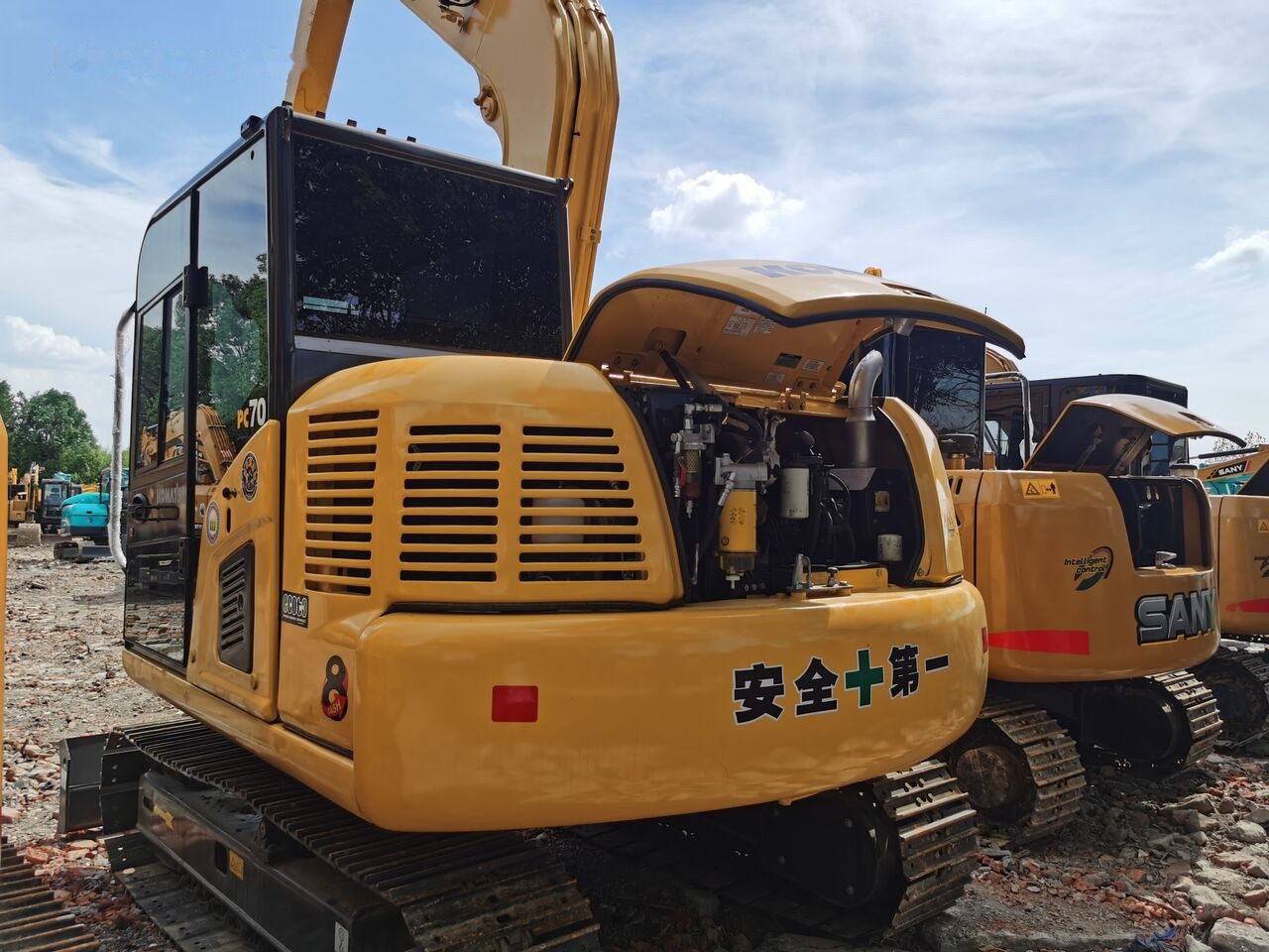 Komatsu PC70-8 - Excavadora de cadenas: foto 1 Komatsu PC70-8 - Excavadora de cadenas: foto 1