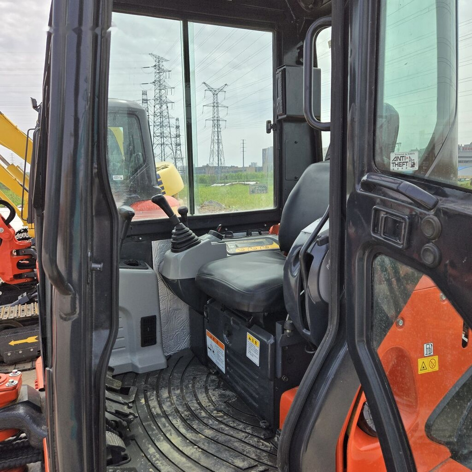 Kubota U55 - Miniexcavadora: foto 4 Kubota U55 - Miniexcavadora: foto 4