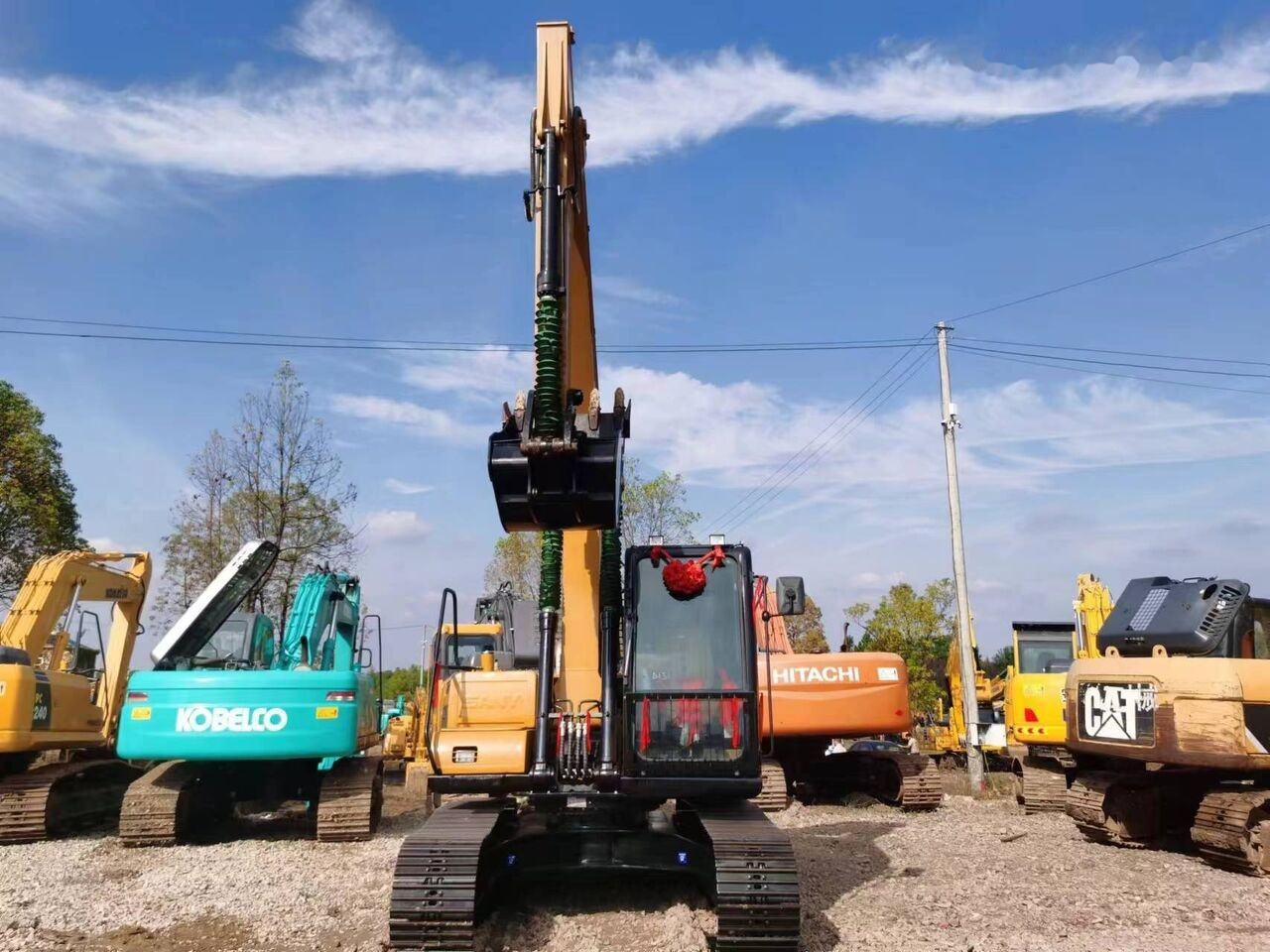 Excavadora de cadenas Sany SY135C: foto 9