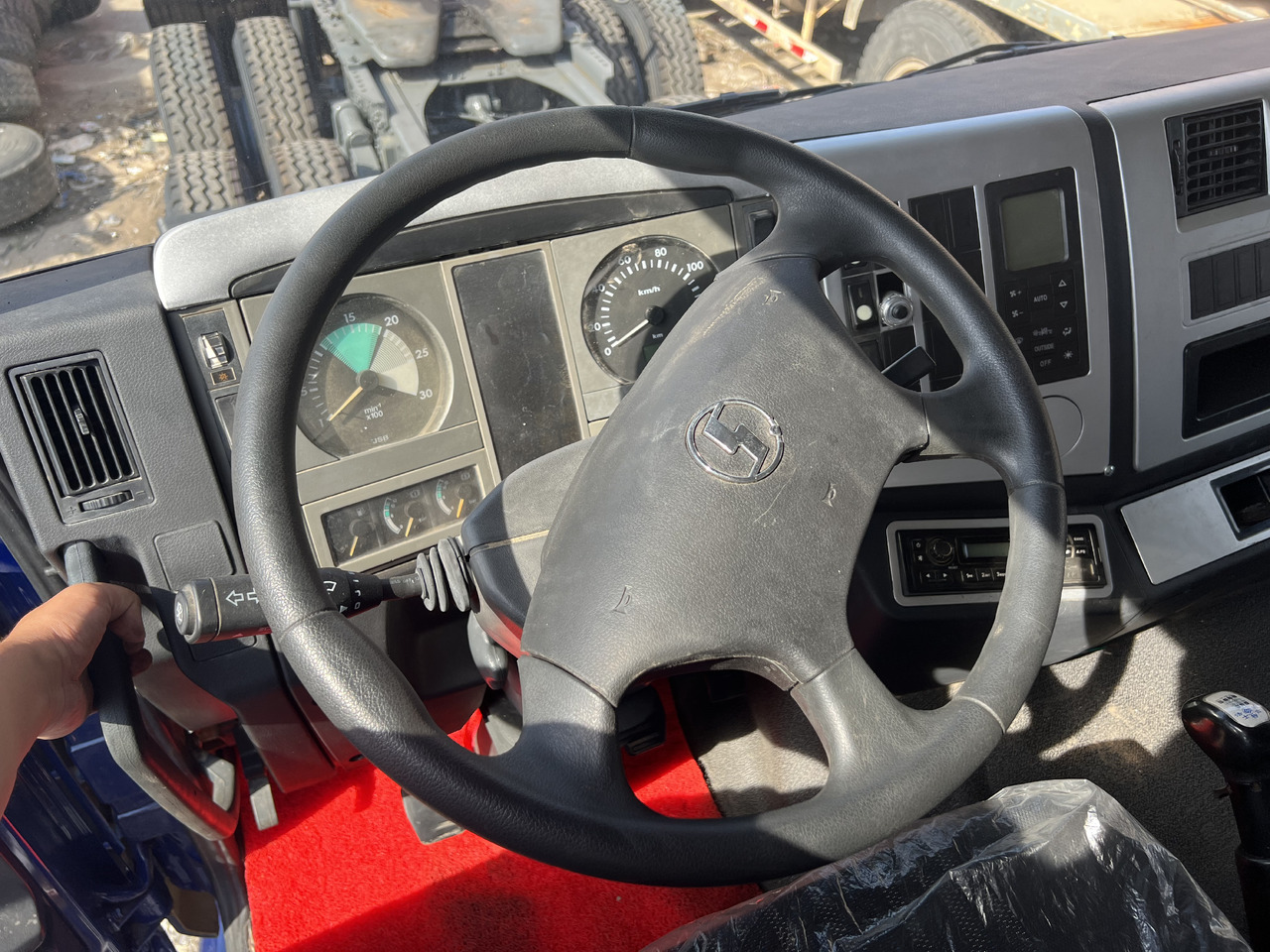 Leasing para Shacman F3000 8x4 Shacman F3000 8x4: foto 9