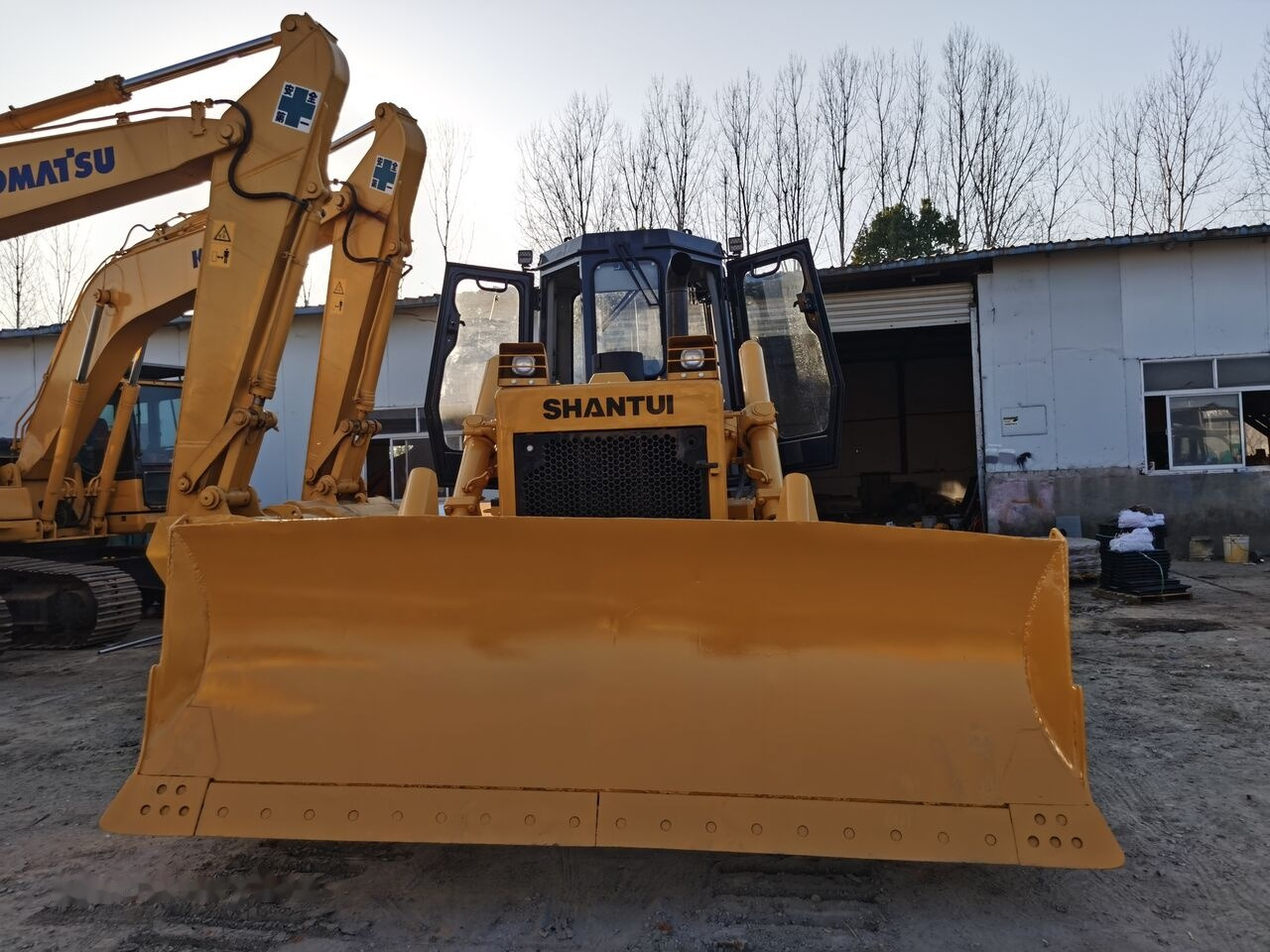 Shantui SD16 - Bulldozer: foto 4 Shantui SD16 - Bulldozer: foto 4