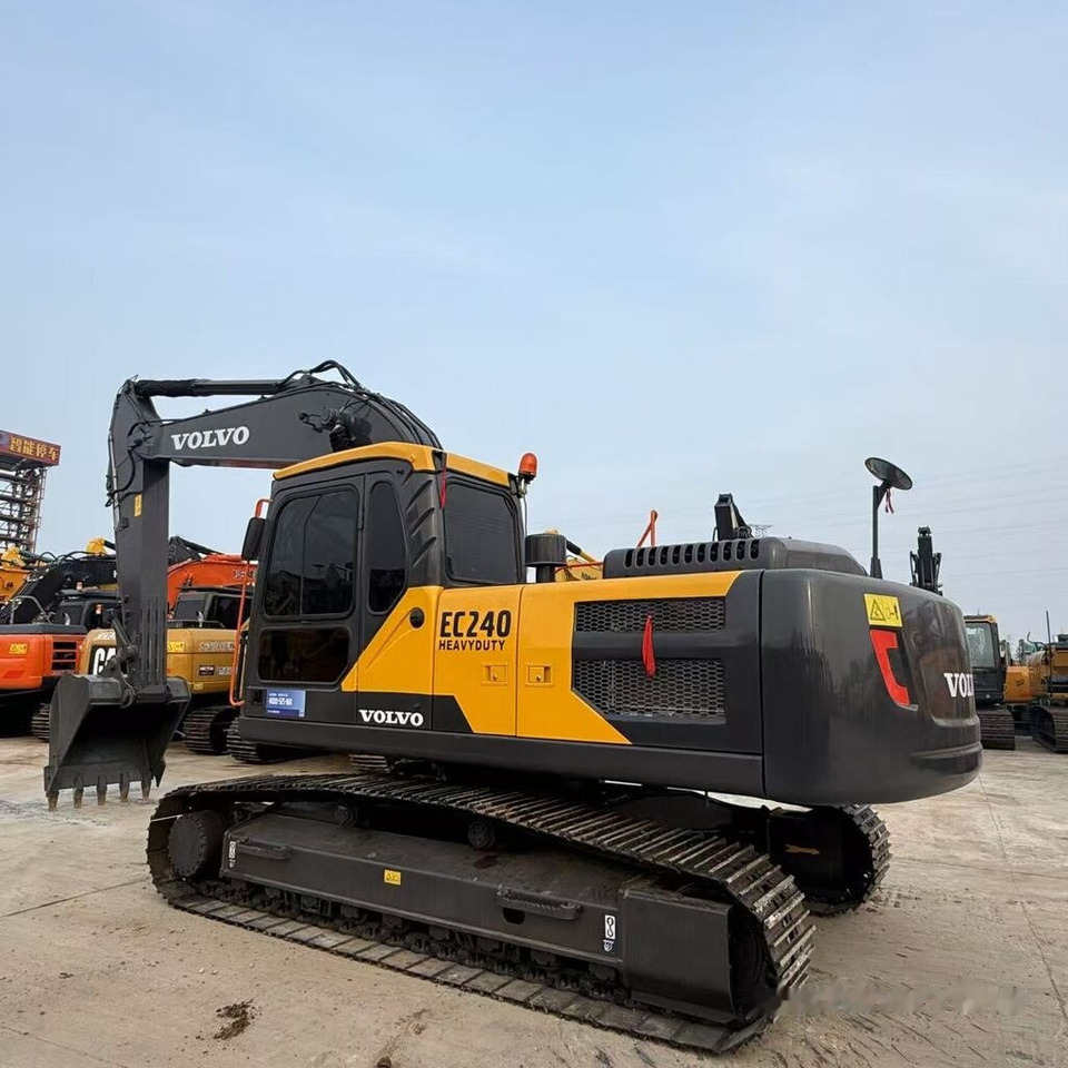 Volvo EC240 - Excavadora de cadenas: foto 1 Volvo EC240 - Excavadora de cadenas: foto 1