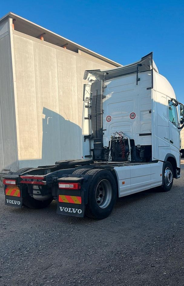 Volvo FH 460 Euro 6 Globetrotter 2018 - Cabeza tractora: foto 4 Volvo FH 460 Euro 6 Globetrotter 2018 - Cabeza tractora: foto 4