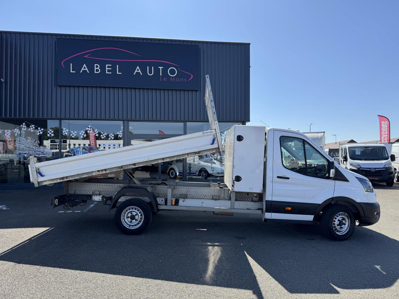 FORD TRANSIT BENNE COFFRE 350 L3 2.0 EcoBlue 170CH - Furgoneta basculante: foto 1 FORD TRANSIT BENNE COFFRE 350 L3 2.0 EcoBlue 170CH - Furgoneta basculante: foto 1