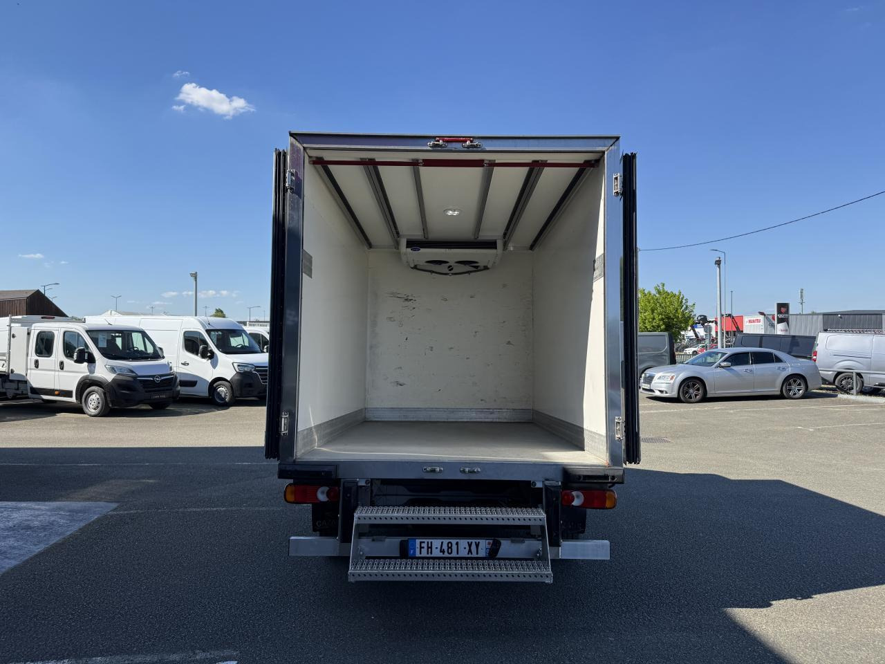 Fiat Ducato CAISSE FRIGORIFIQUE 3.5 MAXI HD M 2.3 MULTIJET 130CH PACK PRO - Furgoneta frigorifica: foto 1 Fiat Ducato CAISSE FRIGORIFIQUE 3.5 MAXI HD M 2.3 MULTIJET 130CH PACK PRO - Furgoneta frigorifica: foto 1