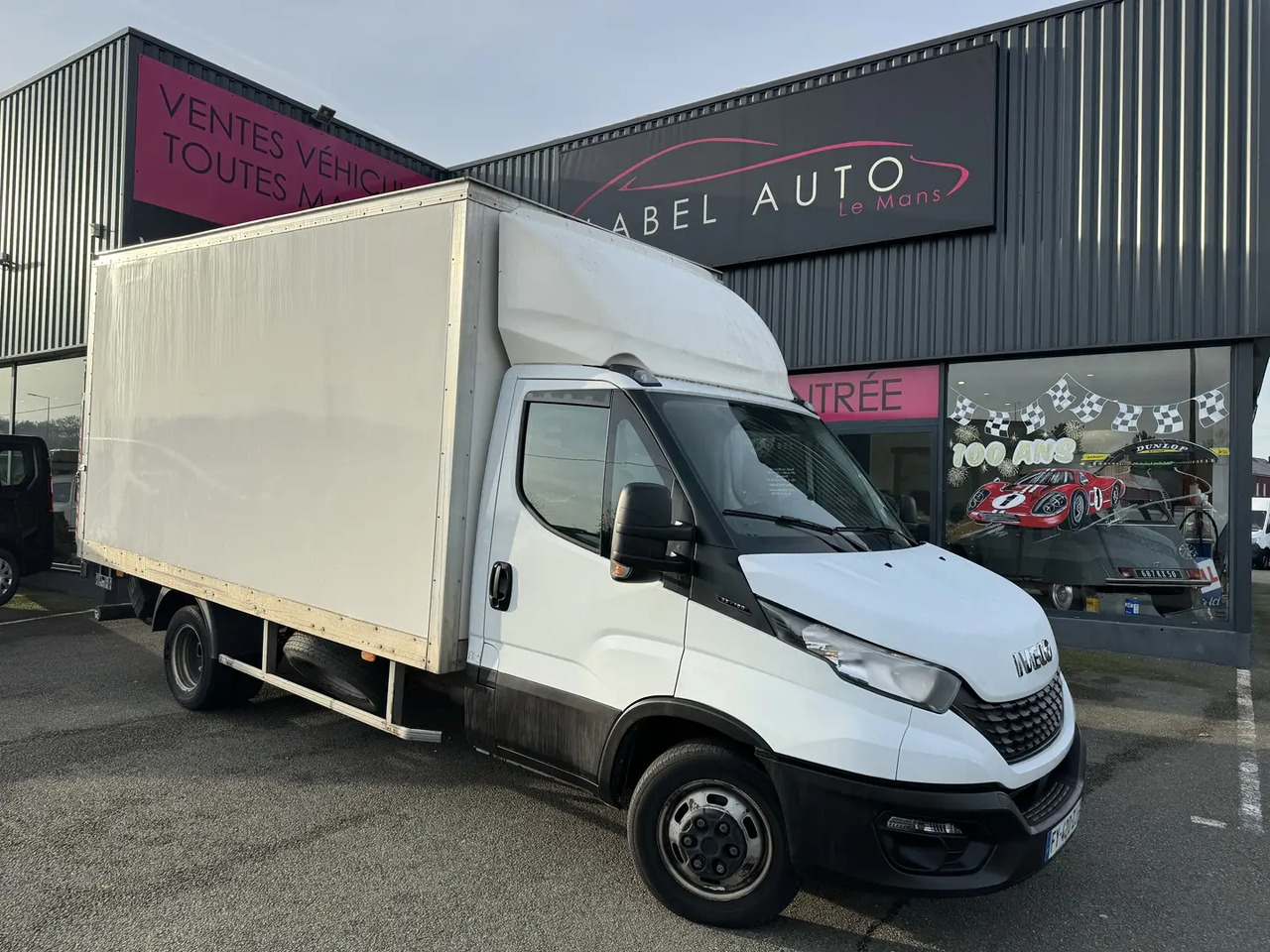 Iveco Daily 35C16 EMPATTEMENT 4100 - Furgoneta caja cerrada: foto 1 Iveco Daily 35C16 EMPATTEMENT 4100 - Furgoneta caja cerrada: foto 1