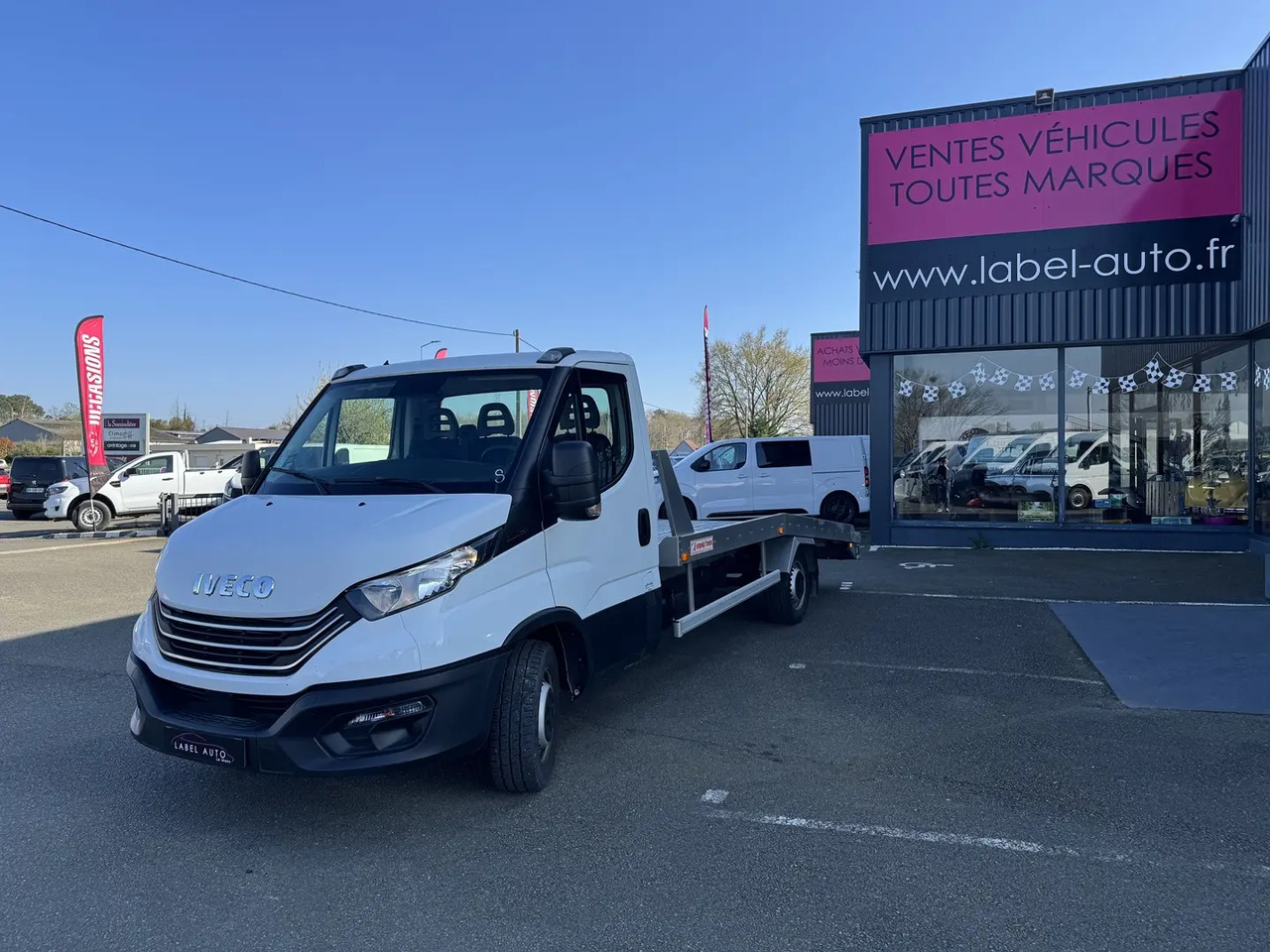 Iveco Daily 35S16 D EMPATTEMENT 4100 - Grua de remolque autos: foto 5 Iveco Daily 35S16 D EMPATTEMENT 4100 - Grua de remolque autos: foto 5