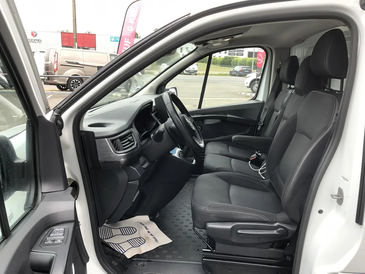 Nissan Primastar L1H1 2T8 2.0 DCI 150CH N-CONNECTA DCT - Furgón: foto 3 Nissan Primastar L1H1 2T8 2.0 DCI 150CH N-CONNECTA DCT - Furgón: foto 3