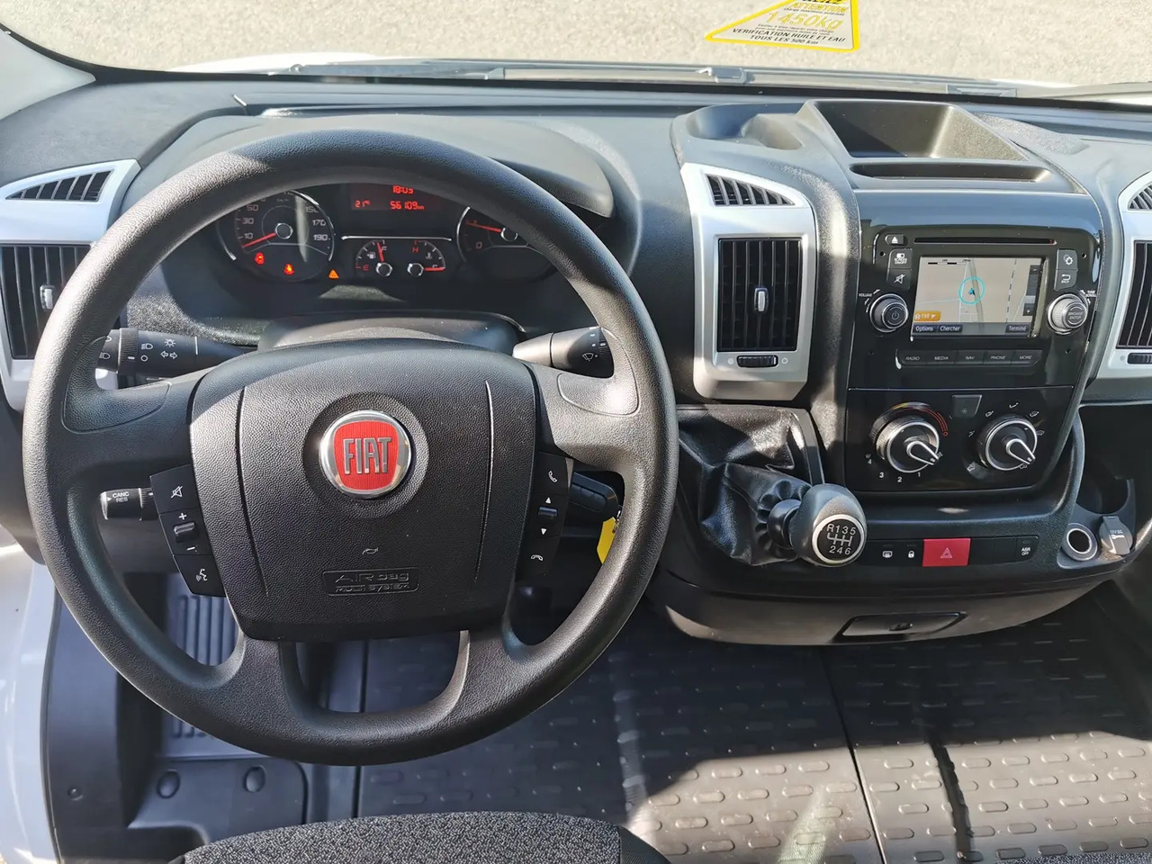 Fiat Ducato 3.3 MH2 2.3 MULTIJET 130CH PACK PRO NAV - Otros maquinaria: foto 4 Fiat Ducato 3.3 MH2 2.3 MULTIJET 130CH PACK PRO NAV - Otros maquinaria: foto 4