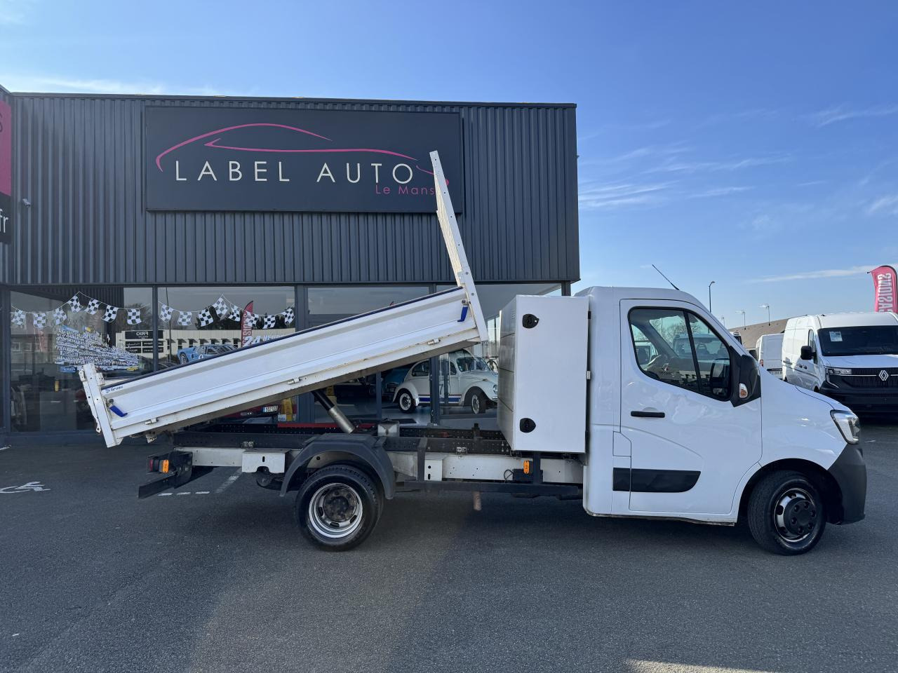 RENAULT MASTER 3T5 BENNE COFFRE RJ 2.3DCI130CH PROPULSION - Furgoneta basculante: foto 1 RENAULT MASTER 3T5 BENNE COFFRE RJ 2.3DCI130CH PROPULSION - Furgoneta basculante: foto 1