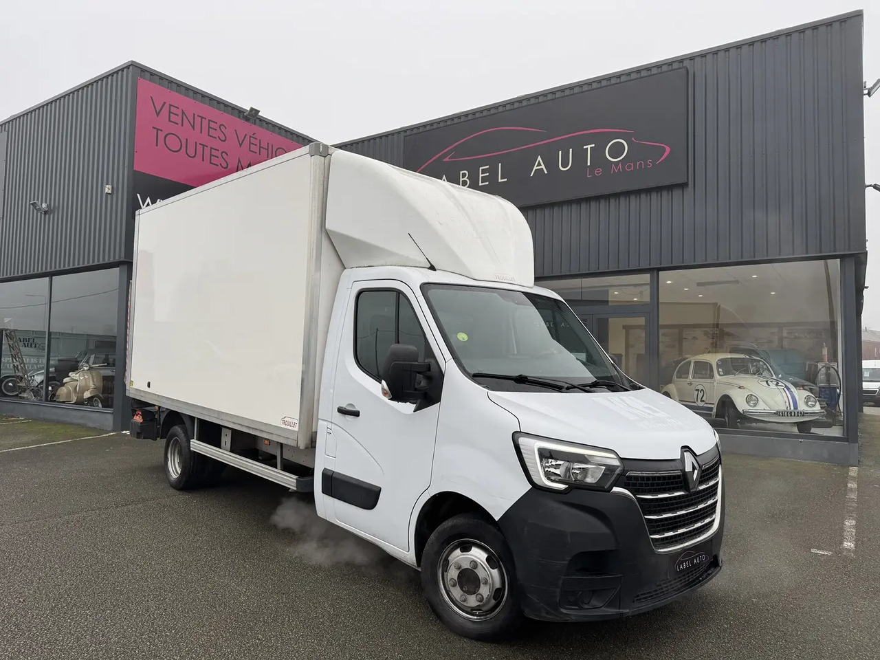 Renault MASTER III GRD VOL F3500 L3 2.3 BLUE DCI 145CH 20M3 CONFORT EURO6 - Coche: foto 1 Renault MASTER III GRD VOL F3500 L3 2.3 BLUE DCI 145CH 20M3 CONFORT EURO6 - Coche: foto 1