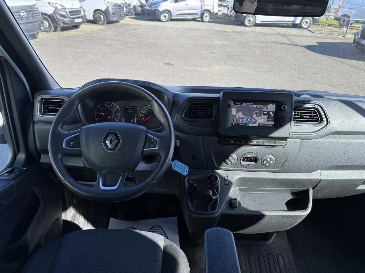 Renault Master combi RENAULT 3T5 BENNE + COFFRE RJ DOUBLE CABINE 6 PL 2.3 DCI 130 CH CONFORT + GPS + REGUL + CLIM - Furgoneta basculante: foto 3 Renault Master combi RENAULT 3T5 BENNE + COFFRE RJ DOUBLE CABINE 6 PL 2.3 DCI 130 CH CONFORT + GPS + REGUL + CLIM - Furgoneta basculante: foto 3