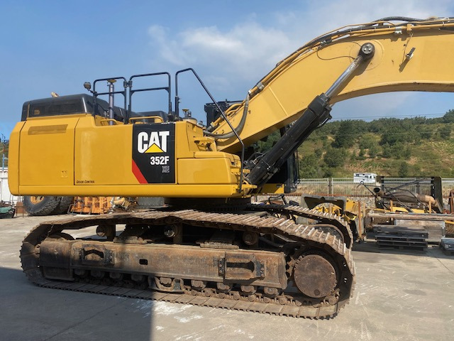 CATERPILLAR 352F XE - Excavadora de cadenas: foto 2 CATERPILLAR 352F XE - Excavadora de cadenas: foto 2