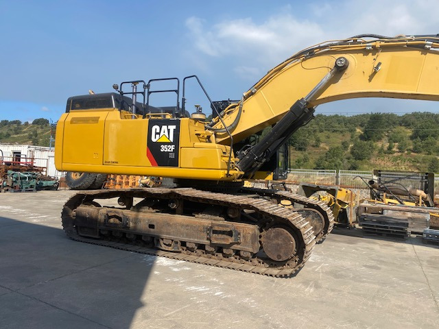 CATERPILLAR 352F XE - Excavadora de cadenas: foto 1 CATERPILLAR 352F XE - Excavadora de cadenas: foto 1