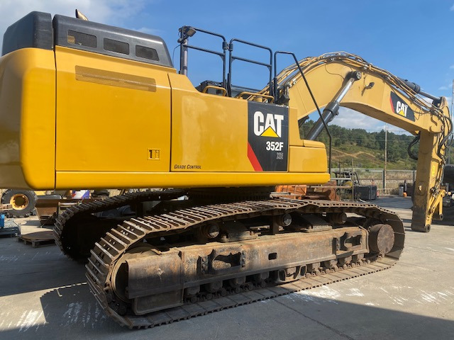 CATERPILLAR 352F XE - Excavadora de cadenas: foto 4 CATERPILLAR 352F XE - Excavadora de cadenas: foto 4