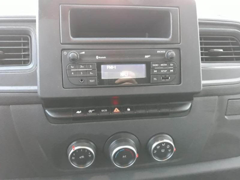 Renault Master 145.35 FG Tronqué L2H2 Nacelle Pack éco - Camión con plataforma elevadora: foto 5 Renault Master 145.35 FG Tronqué L2H2 Nacelle Pack éco - Camión con plataforma elevadora: foto 5