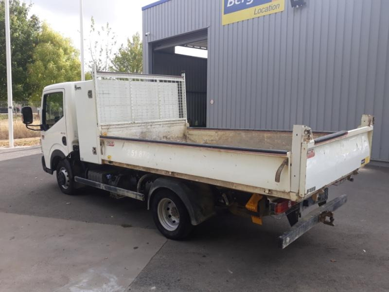 Renault maxity benne + coffre 130Cv - Camión volquete: foto 2 Renault maxity benne + coffre 130Cv - Camión volquete: foto 2