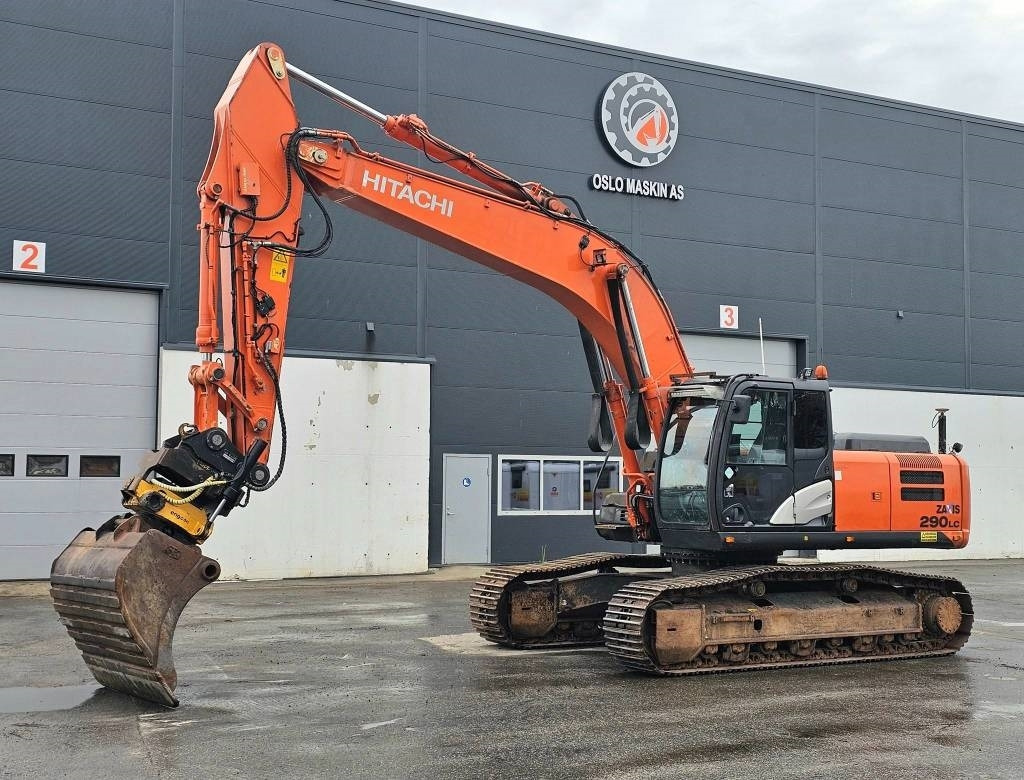 Hitachi ZX 290 LC-5 B - Excavadora de cadenas: foto 1 Hitachi ZX 290 LC-5 B - Excavadora de cadenas: foto 1