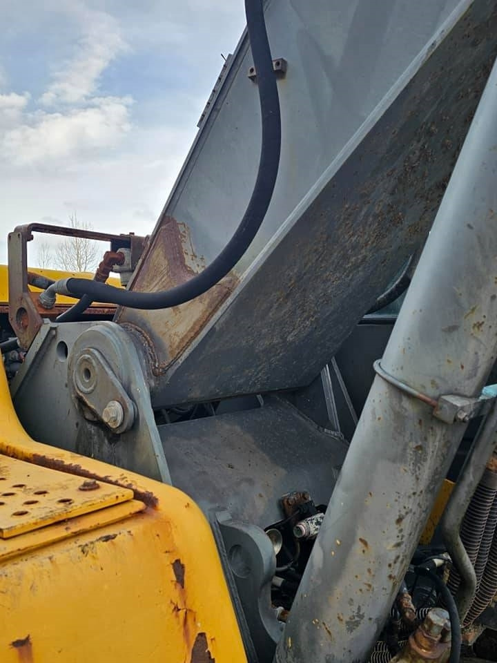 Excavadora de cadenas Volvo EC 240 LC: foto 26