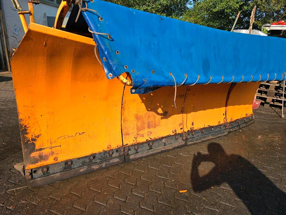 Beilhack PV 29-4 Schneepflug Schneeschild Scheeschieber Winterdienst Unimog U400 300 290 500 427 530 423 318 323 LKW Fendt - Cuchilla quitanieves: foto 2 Beilhack PV 29-4 Schneepflug Schneeschild Scheeschieber Winterdienst Unimog U400 300 290 500 427 530 423 318 323 LKW Fendt - Cuchilla quitanieves: foto 2