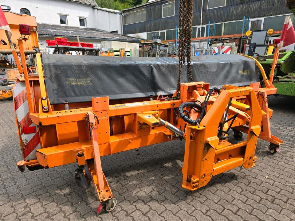 Beilhack PV 34-4 Schneepflug Schneeschild Scheeschieber Winterdienst Unimog U400 300 290 500 427 530 423 318 323 LKW Fendt - Cuchilla quitanieves: foto 5 Beilhack PV 34-4 Schneepflug Schneeschild Scheeschieber Winterdienst Unimog U400 300 290 500 427 530 423 318 323 LKW Fendt - Cuchilla quitanieves: foto 5