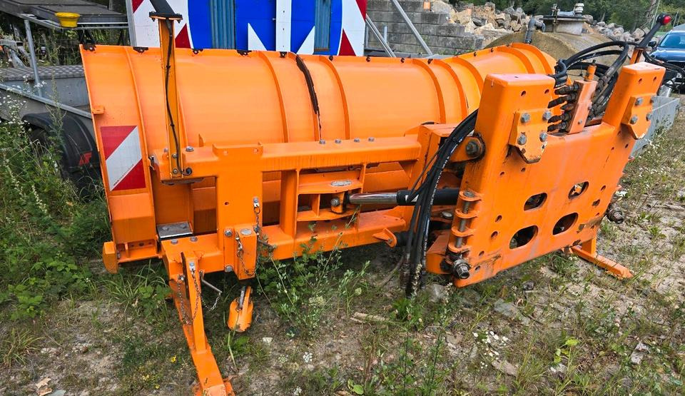 Bucher Schneepflug Ramox 300 NGR Schneeschieber Schneeschild Winterdienst Räumschild passend für Unimog 405/10 405/12 UGE UGN U300 U 300 400 500 - Cuchilla quitanieves: foto 2 Bucher Schneepflug Ramox 300 NGR Schneeschieber Schneeschild Winterdienst Räumschild passend für Unimog 405/10 405/12 UGE UGN U300 U 300 400 500 - Cuchilla quitanieves: foto 2