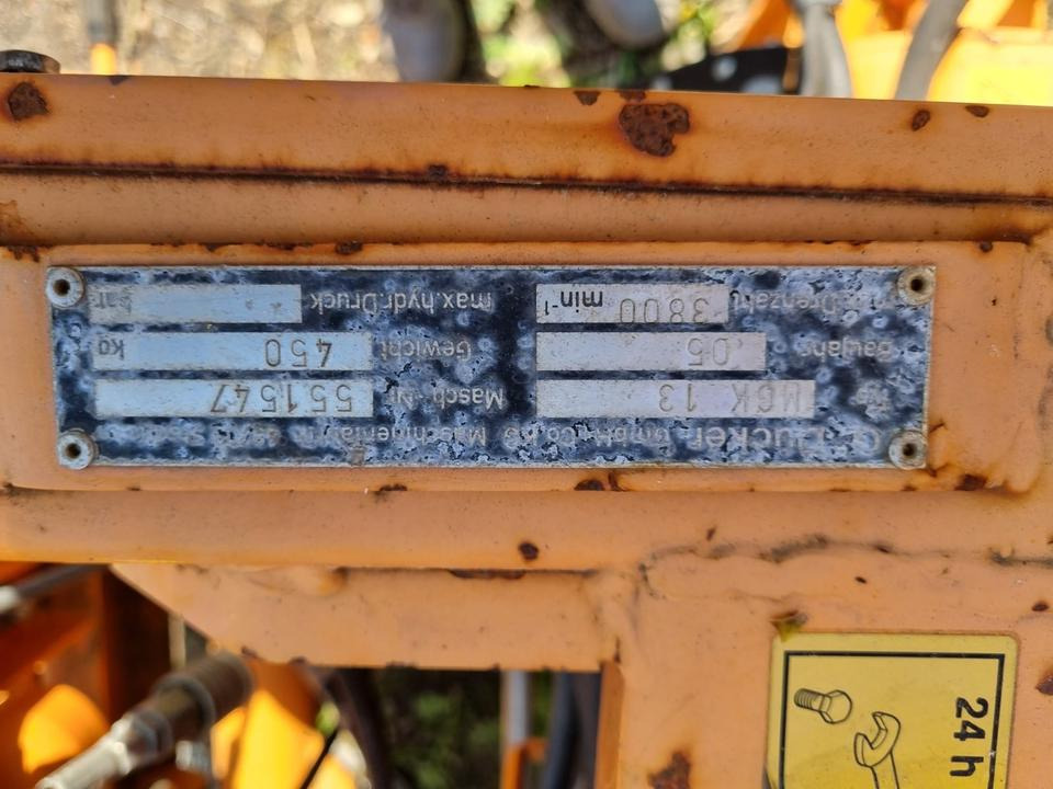 Dücker MGK 13 Randstreifenmäher Randstreifenmähgerät Böschungsmulcher Böschungsmäher Seitenmulcher Mähausleger für Ladog Unimog u300 300 400 500 327 323 530 405 - Desbrozadora de brazo: foto 4 Dücker MGK 13 Randstreifenmäher Randstreifenmähgerät Böschungsmulcher Böschungsmäher Seitenmulcher Mähausleger für Ladog Unimog u300 300 400 500 327 323 530 405 - Desbrozadora de brazo: foto 4