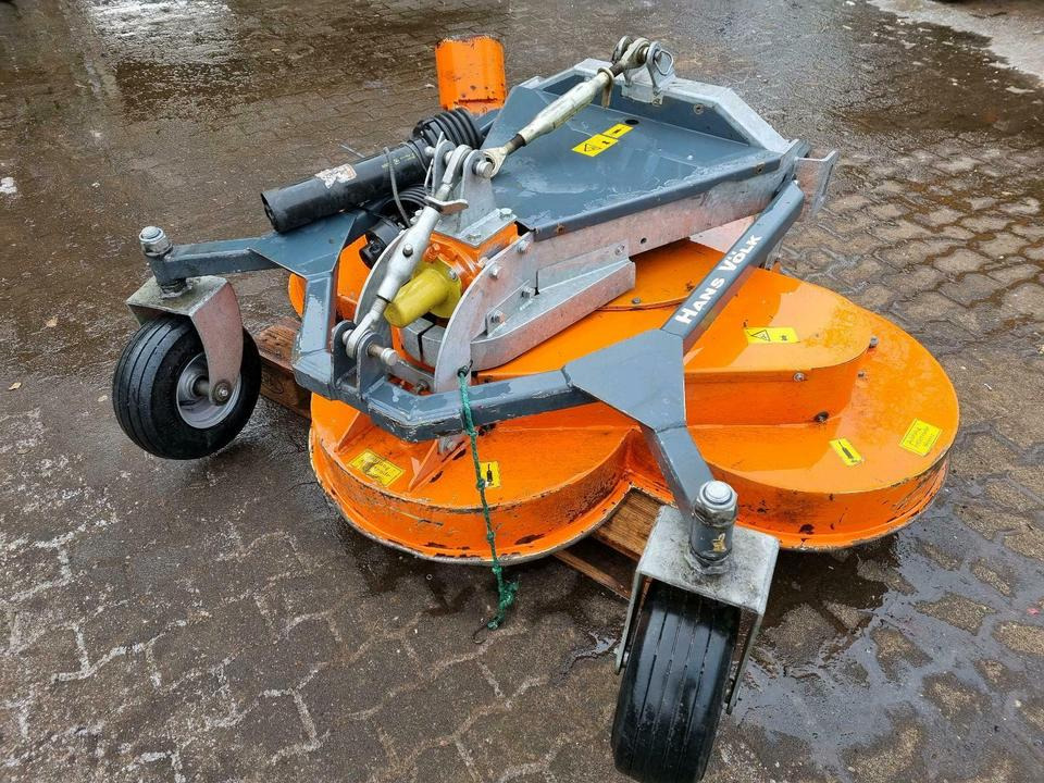 Mauser Mähwerk Mähdeck 150cm Aebi Kubota Iseki Ladog Hansa - Desbrozadora de martillos: foto 1 Mauser Mähwerk Mähdeck 150cm Aebi Kubota Iseki Ladog Hansa - Desbrozadora de martillos: foto 1