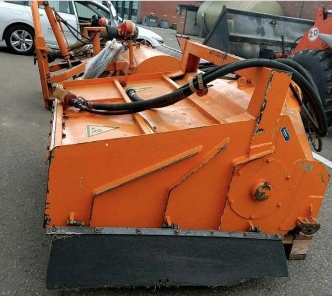 Mulag HSK 1200 Heckenschneidkopf für Mähausleger Böschungsmäher Böschungsmulcher SB MFK FME MKM Dücker Mulchkopf Forstmulcher 400 500 600 700 800 MHU - Desbrozadora de martillos: foto 5 Mulag HSK 1200 Heckenschneidkopf für Mähausleger Böschungsmäher Böschungsmulcher SB MFK FME MKM Dücker Mulchkopf Forstmulcher 400 500 600 700 800 MHU - Desbrozadora de martillos: foto 5