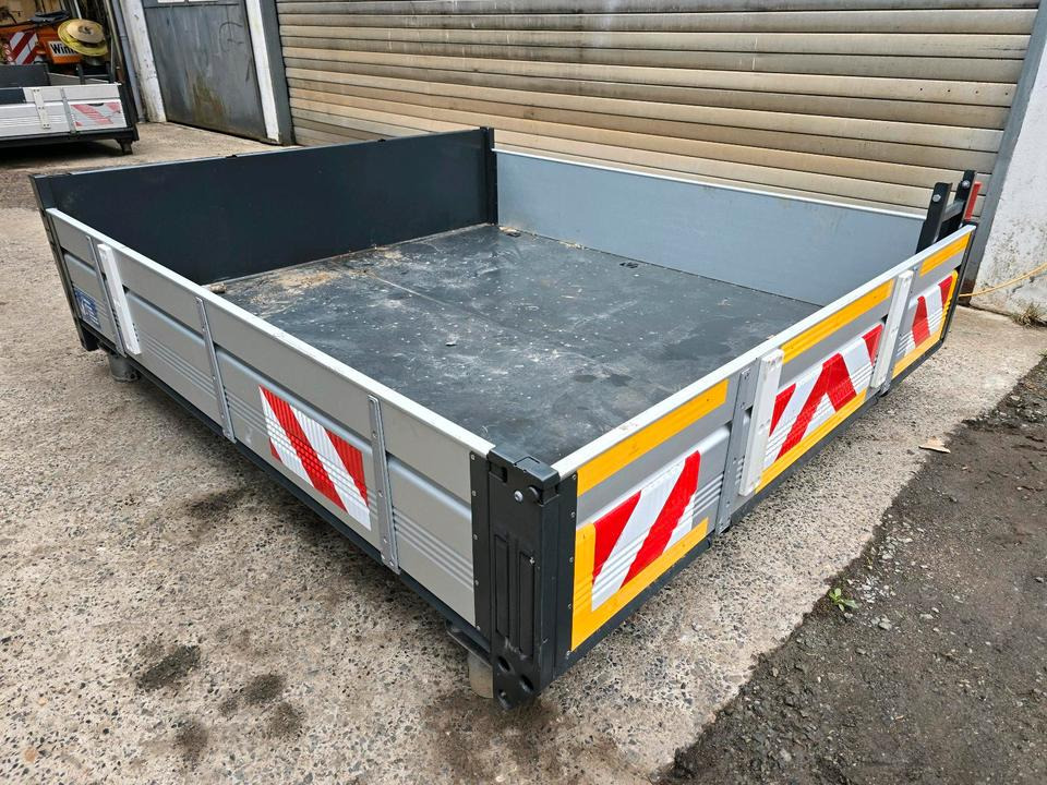 Neue Kipperpritsche Pritsche für Unimog 405 U 318 U318 423 430 429 327 435 U 400 300 290 Mercedes-Benz - Carrocería basculante: foto 3 Neue Kipperpritsche Pritsche für Unimog 405 U 318 U318 423 430 429 327 435 U 400 300 290 Mercedes-Benz - Carrocería basculante: foto 3