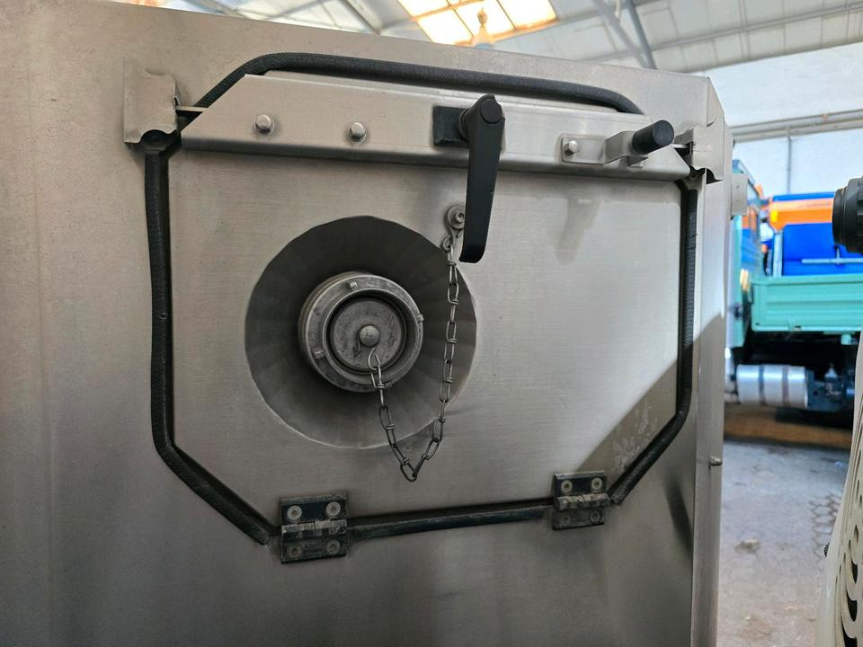 Barredora vial Nilfisk City Ranger 3500 Kehrmaschine Straßenkehrmaschine mit Schmidt Bediendisplay Hako Kehreinheit: foto 13